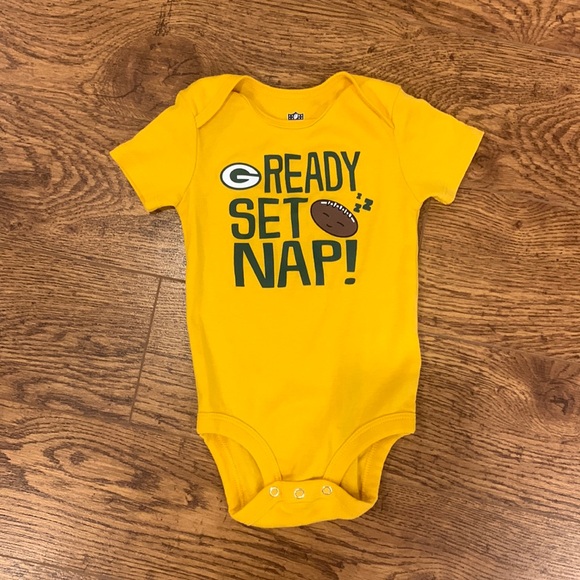 Green Bay Packers Onesies - Picture 1 of 3